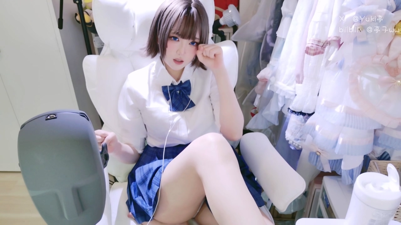 【Ku100视频】-JK少女-女友在家竟然.mp4_20250726_203244.156.jpg 亭子ww 新作上舰礼物 JK少女在家竟然 5V 5GB  第1张