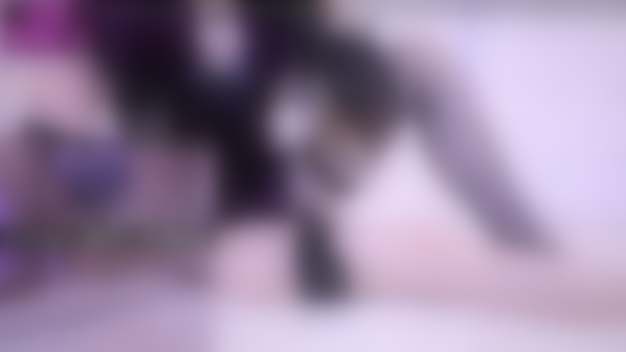 Ｉカップ淫乱潮吹き娘の実演オナニー♡.mp4_20251024_185950.618.jpg 網野ぴこん L杯y乱现场表演sy 880MB  第1张