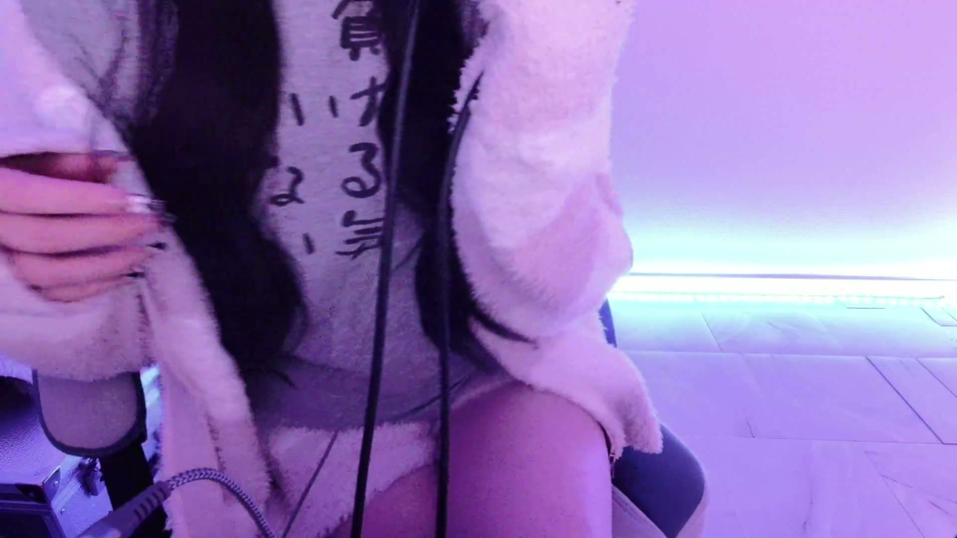 月之瀬ちあ 2025-12-19.mp4_20251229_183809.476.jpg 2025-12-19内容 1.2GB  第1张